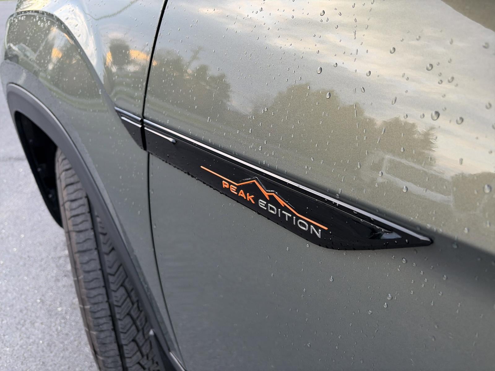 2024 Volkswagen Atlas 2.0T Peak Edition SE w/Technology 4MOTION