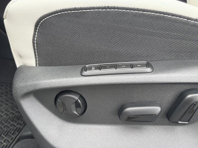 2024 Volkswagen Atlas Cross Sport 2.0T SEL Premium R-Line 4MOTION