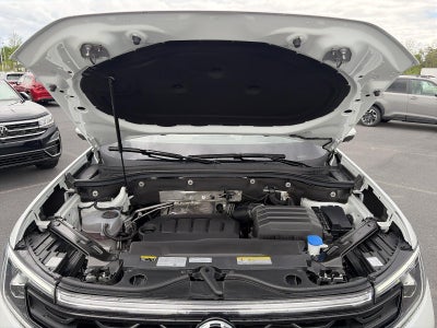 2024 Volkswagen Atlas Cross Sport 2.0T SEL Premium R-Line 4MOTION