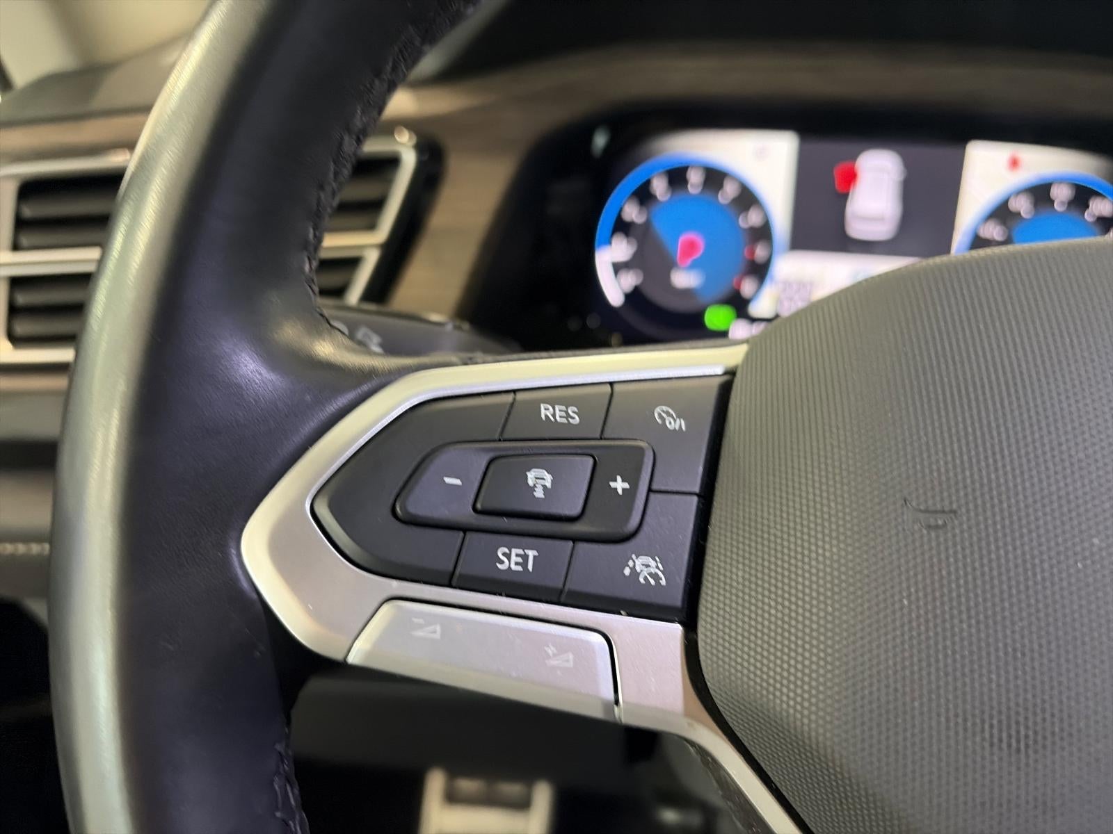 2024 Volkswagen Atlas 2.0T SEL Premium R-Line 4MOTION