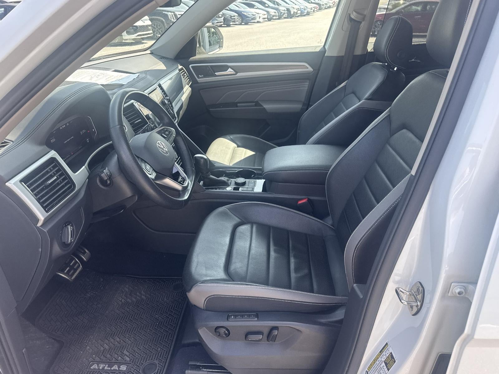 2021 Volkswagen Atlas 3.6L V6 SEL Premium R-Line 4MOTION *Ltd Avail*