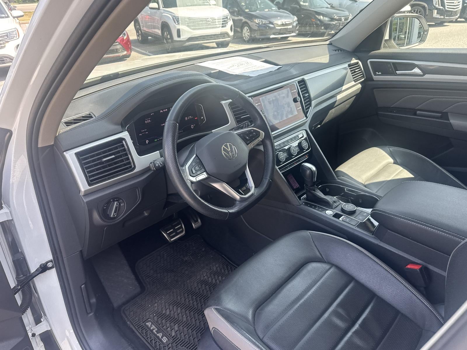 2021 Volkswagen Atlas 3.6L V6 SEL Premium R-Line 4MOTION *Ltd Avail*
