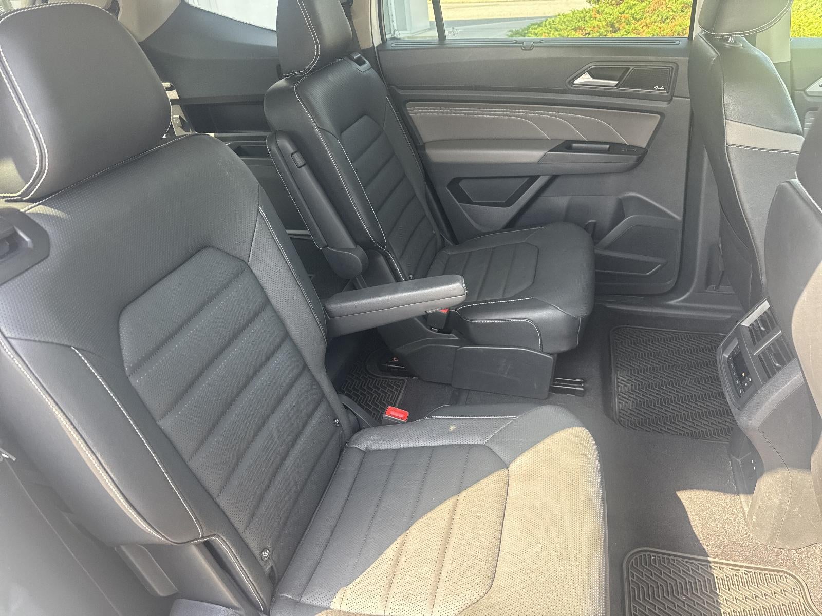 2021 Volkswagen Atlas 3.6L V6 SEL Premium R-Line 4MOTION *Ltd Avail*