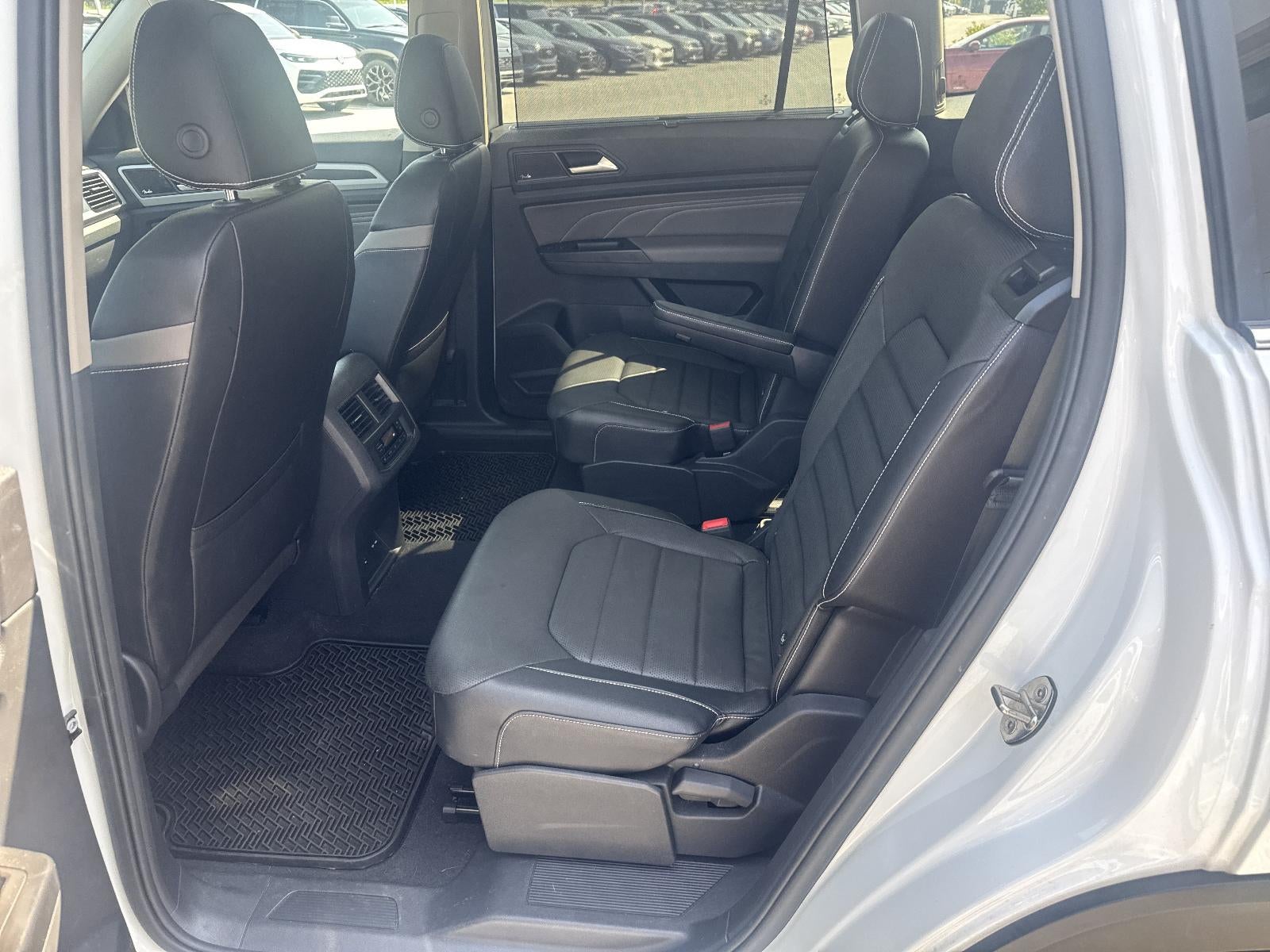 2021 Volkswagen Atlas 3.6L V6 SEL Premium R-Line 4MOTION *Ltd Avail*