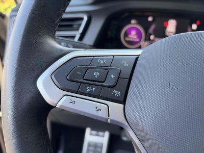 2024 Volkswagen Atlas 2.0T Peak Edition SEL 4MOTION