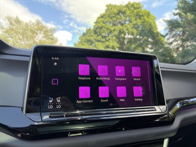 2024 Volkswagen Atlas 2.0T Peak Edition SEL 4MOTION