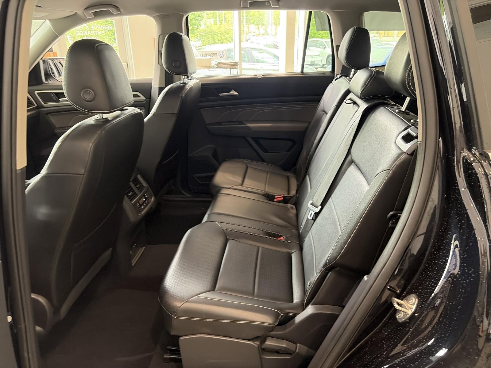2022 Volkswagen Atlas 2.0T SE w/Technology 4MOTION