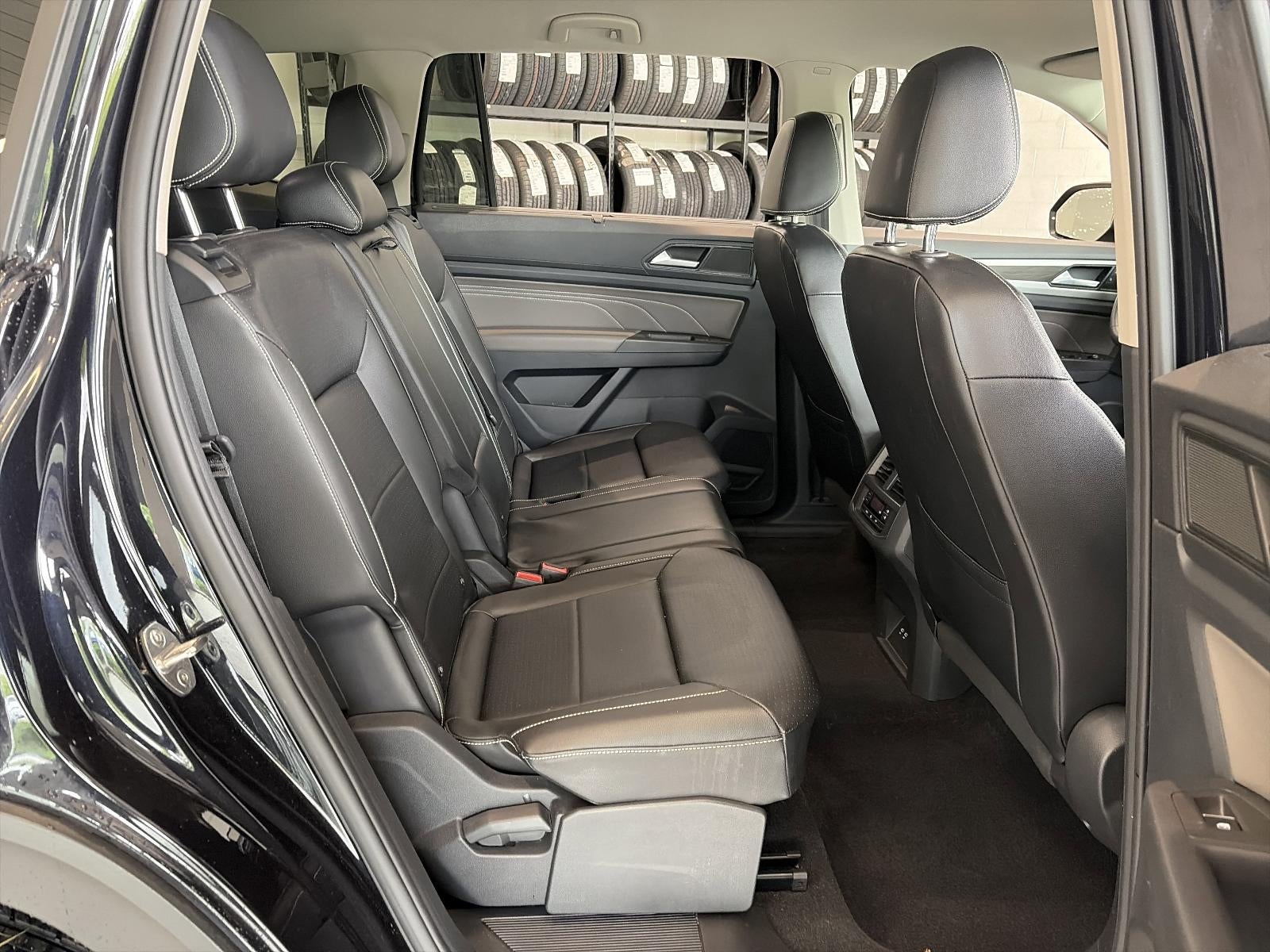 2022 Volkswagen Atlas 2.0T SE w/Technology 4MOTION