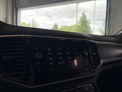 2022 Volkswagen Atlas 2.0T SE w/Technology 4MOTION