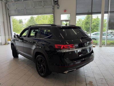 2022 Volkswagen Atlas 2.0T SE w/Technology 4MOTION