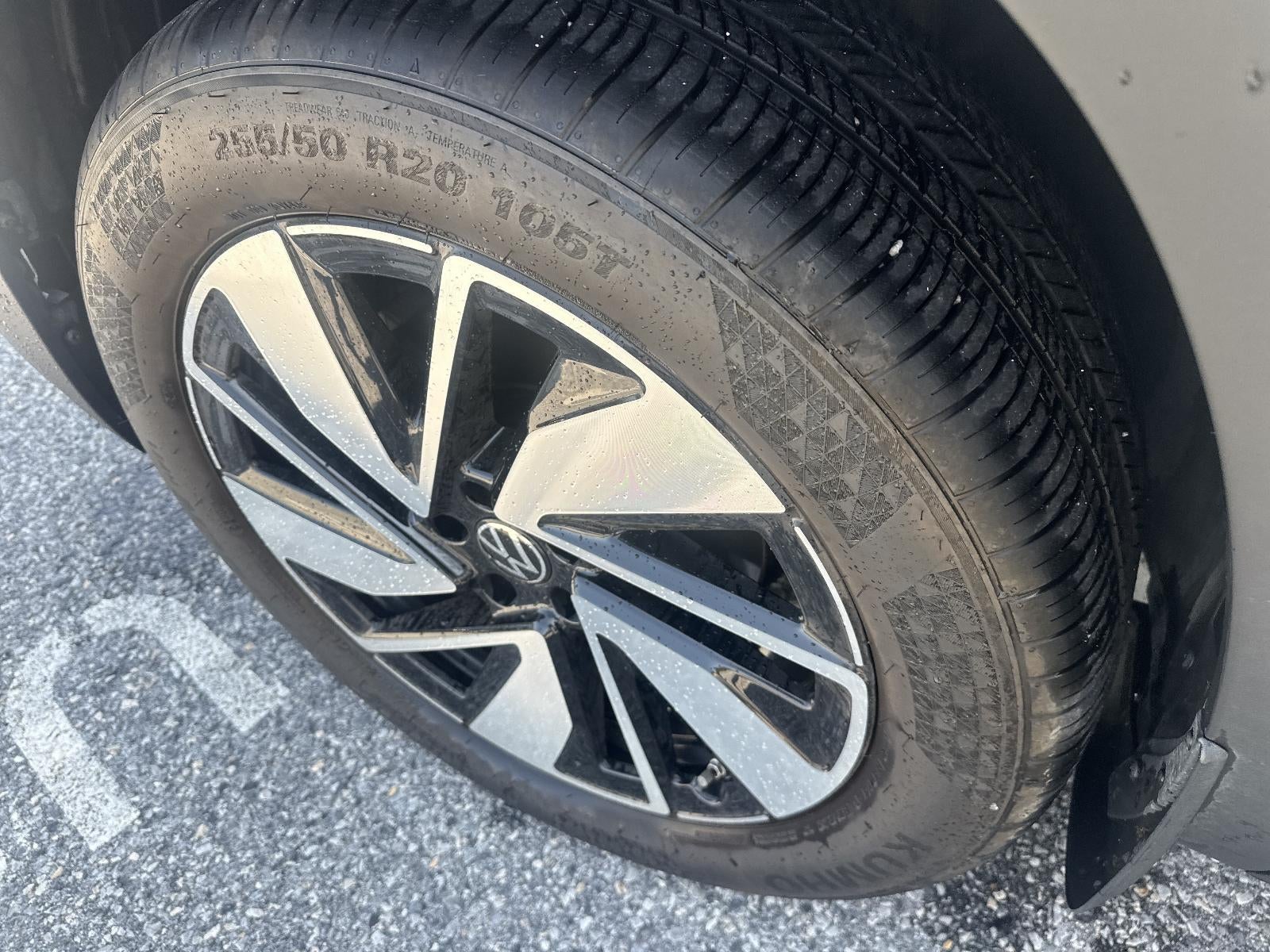 2024 Volkswagen Atlas 2.0T SE w/Technology 4MOTION