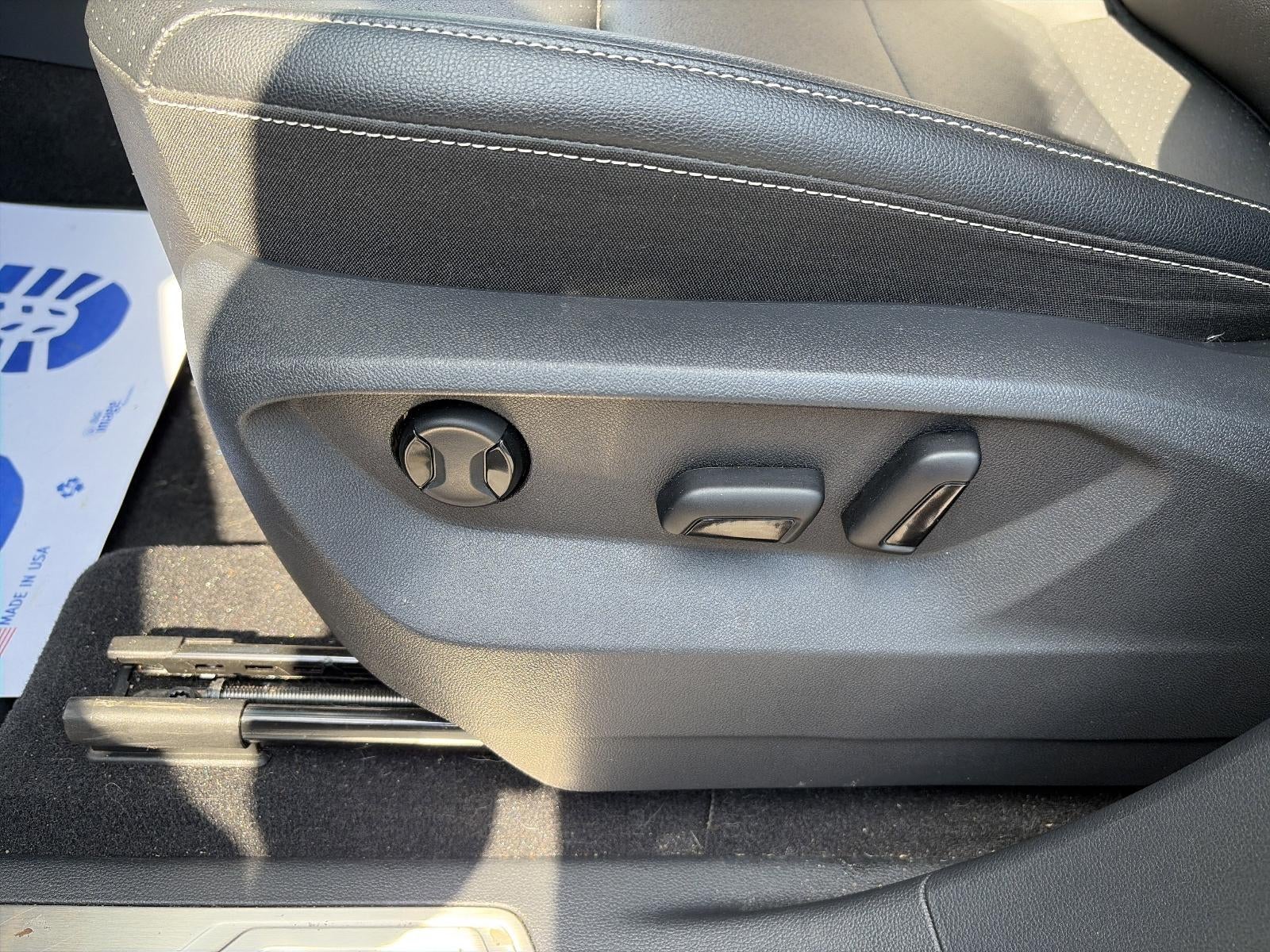 2023 Volkswagen Atlas 3.6L V6 SE w/Technology 4MOTION