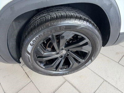 2022 Volkswagen Atlas 3.6L V6 SE w/Technology 4MOTION