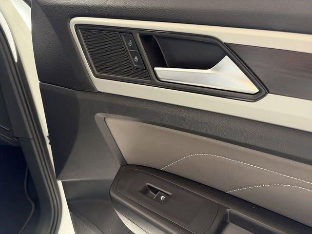 2022 Volkswagen Atlas 3.6L V6 SE w/Technology 4MOTION