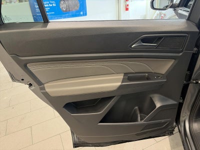 2023 Volkswagen Atlas Cross Sport 2.0T SE w/Technology 4MOTION