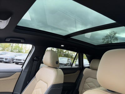 2026 Volkswagen Atlas Cross Sport 2.0T SE w/Technology 4MOTION