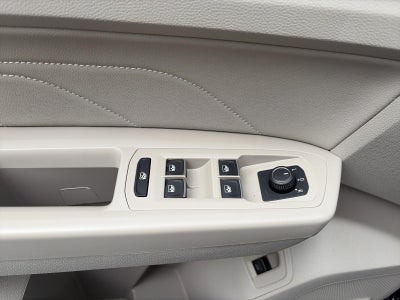 2023 Volkswagen Atlas 2.0T SE w/Technology 4MOTION