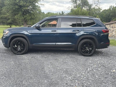 2023 Volkswagen Atlas 2.0T SE w/Technology 4MOTION