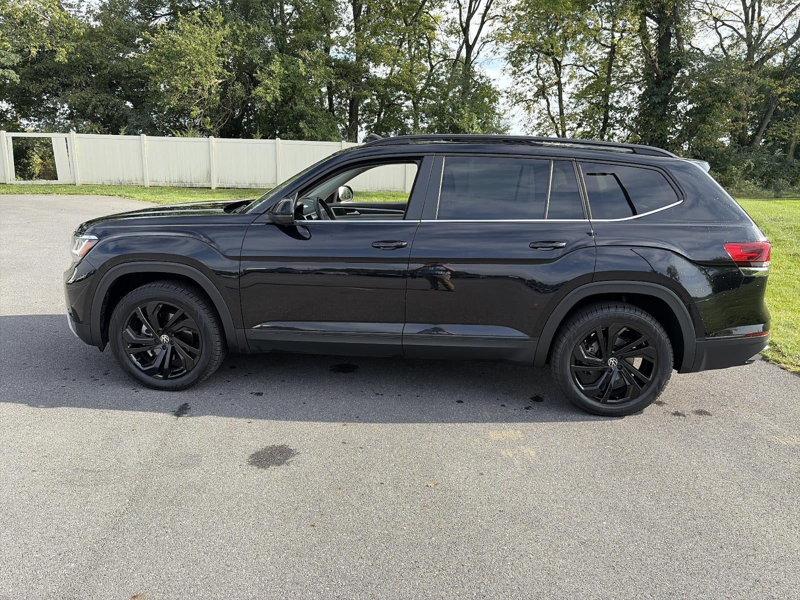 2022 Volkswagen Atlas 3.6L V6 SE w/Technology 4MOTION