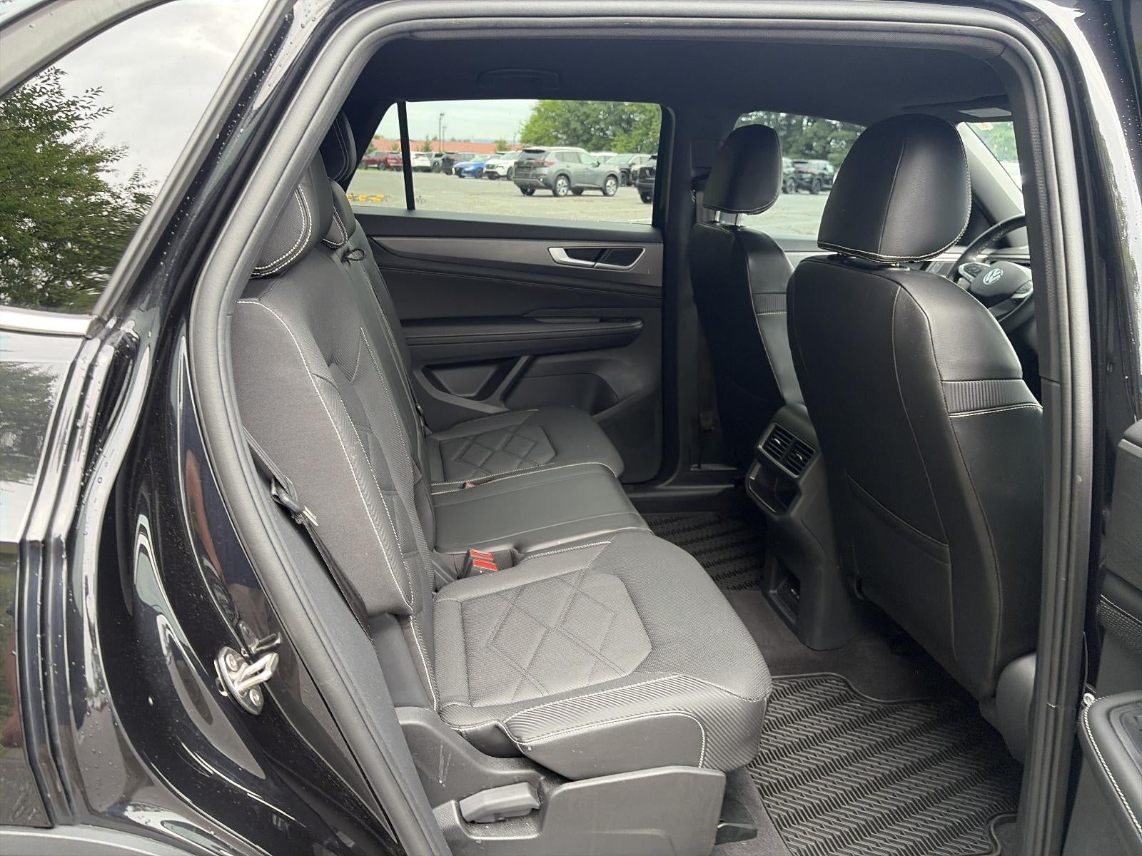 2024 Volkswagen Atlas Cross Sport 2.0T SE 4MOTION