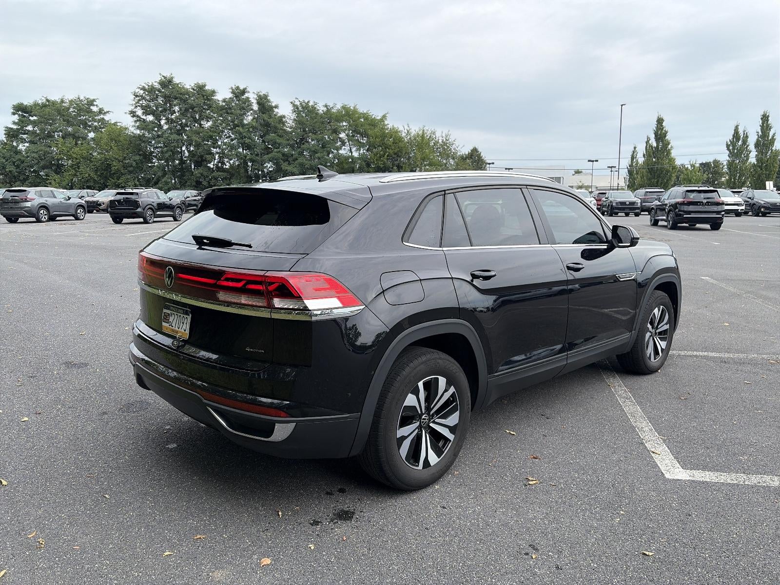 2024 Volkswagen Atlas Cross Sport 2.0T SE 4MOTION