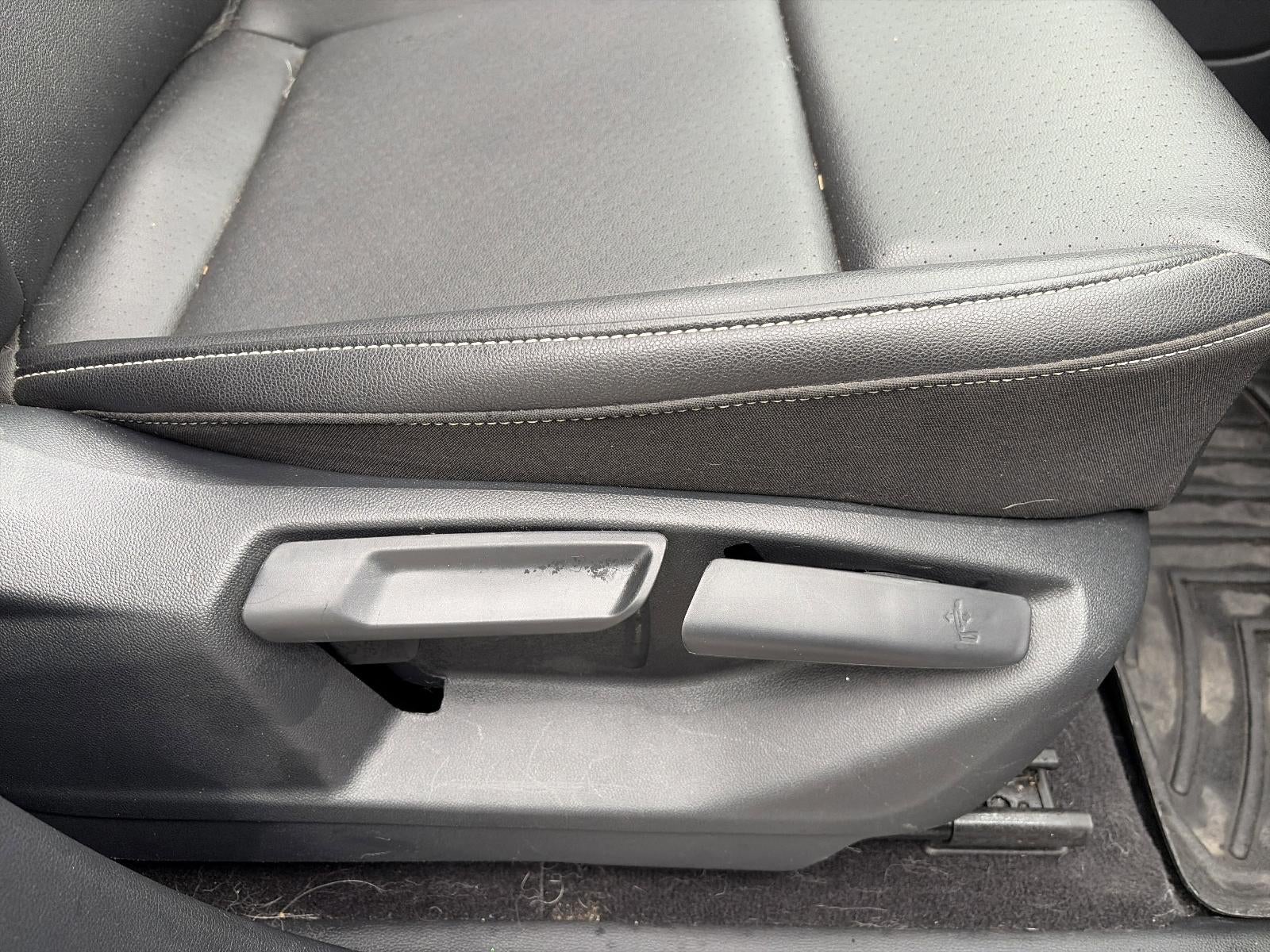 2021 Volkswagen Atlas 3.6L V6 SE w/Technology R-Line 4MOTION *Ltd Avail*