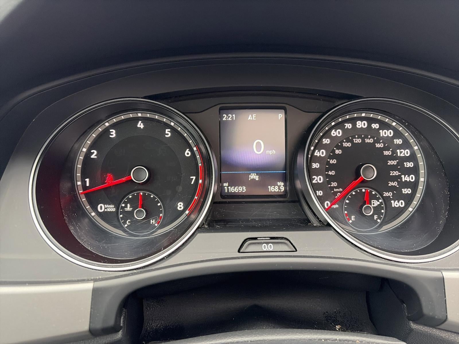 2021 Volkswagen Atlas 3.6L V6 SE w/Technology R-Line 4MOTION *Ltd Avail*