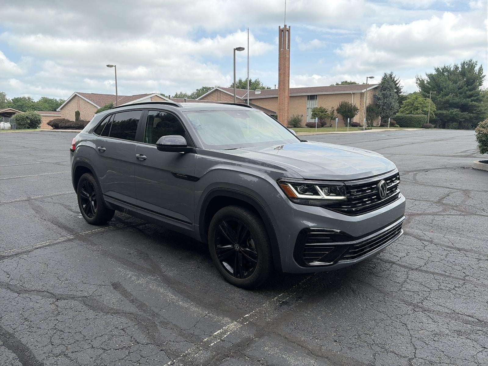 2023 Volkswagen Atlas Cross Sport 3.6L V6 SEL R-Line Black 4MOTION