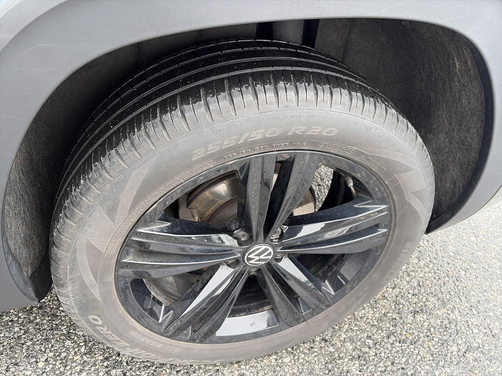 2023 Volkswagen Atlas 3.6L V6 SEL R-Line Black 4MOTION