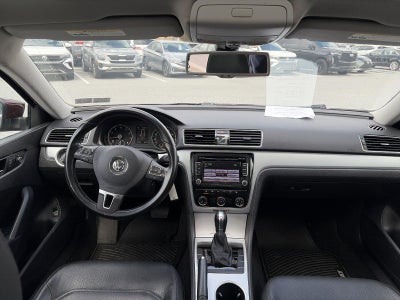 2013 Volkswagen Passat 4dr Sdn 2.5L Manual SE PZEV