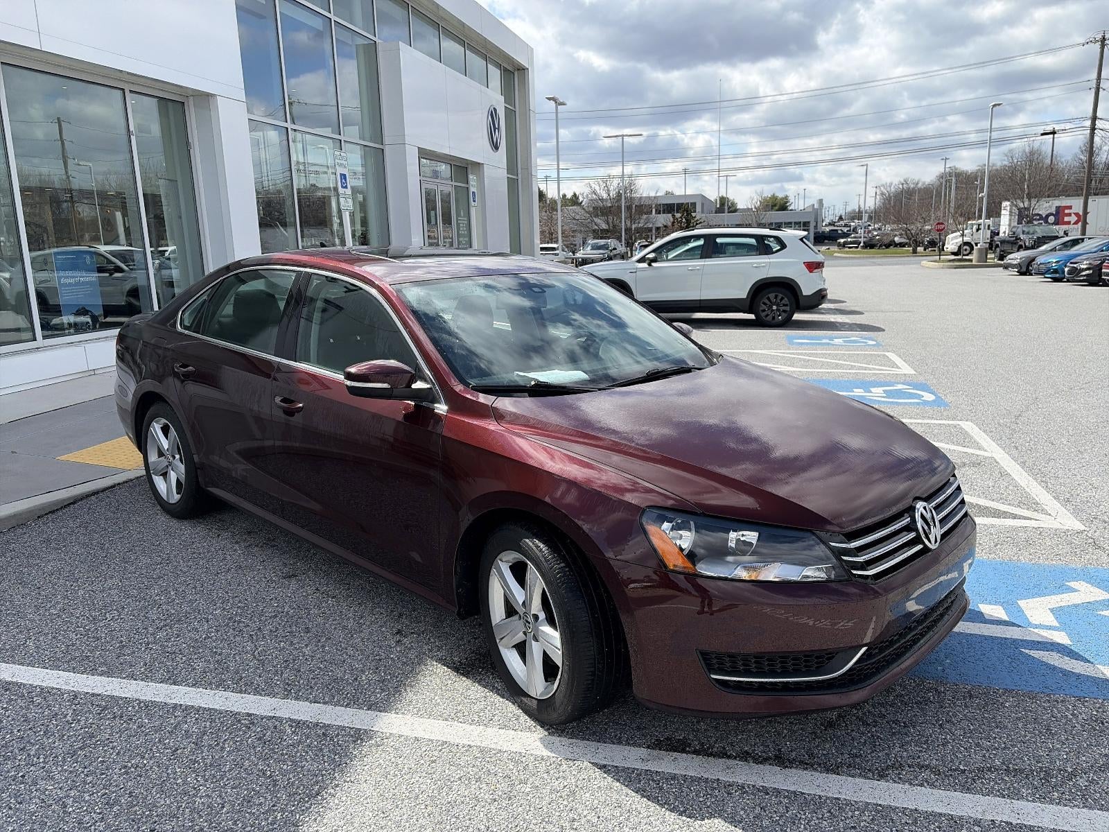 2013 Volkswagen Passat 4dr Sdn 2.5L Manual SE PZEV