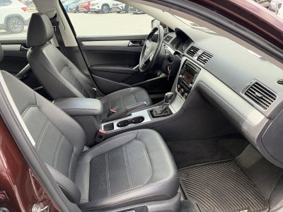 2013 Volkswagen Passat 4dr Sdn 2.5L Manual SE PZEV