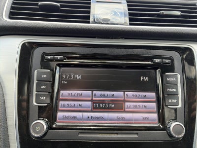 2013 Volkswagen Passat 4dr Sdn 2.5L Manual SE PZEV