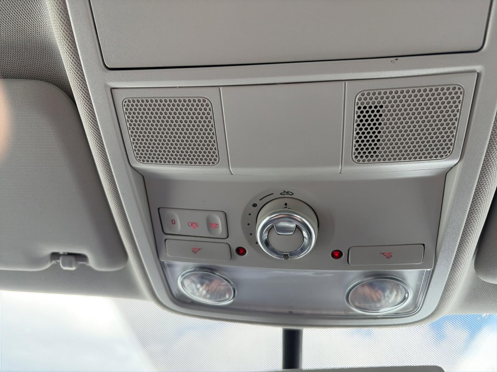 2013 Volkswagen Passat 4dr Sdn 2.5L Manual SE PZEV