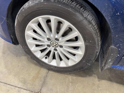 2016 Volkswagen Passat 4dr Sdn 1.8T Auto SE PZEV