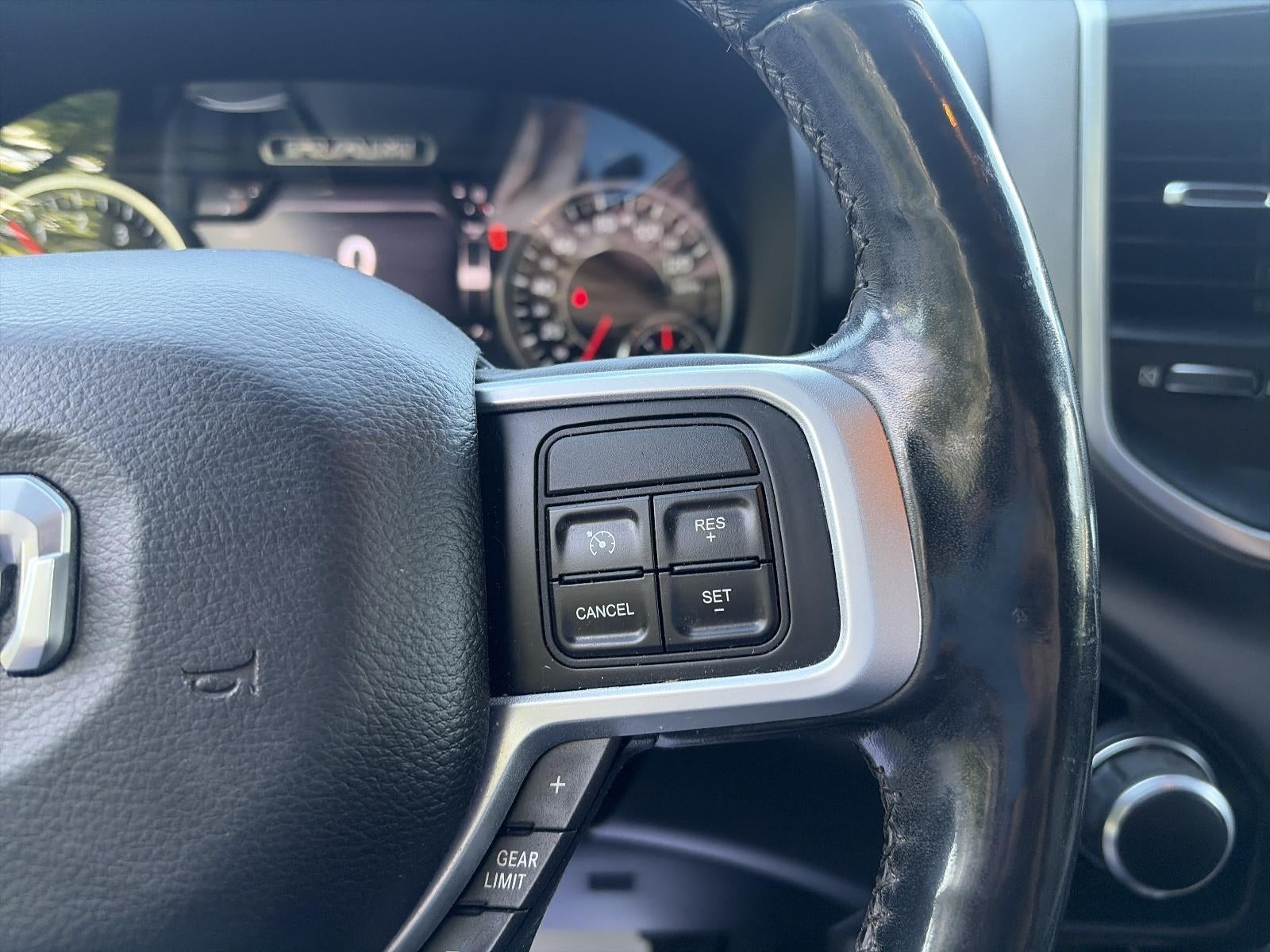 2019 RAM 3500 Big Horn 4x4 Crew Cab 6'4" Box