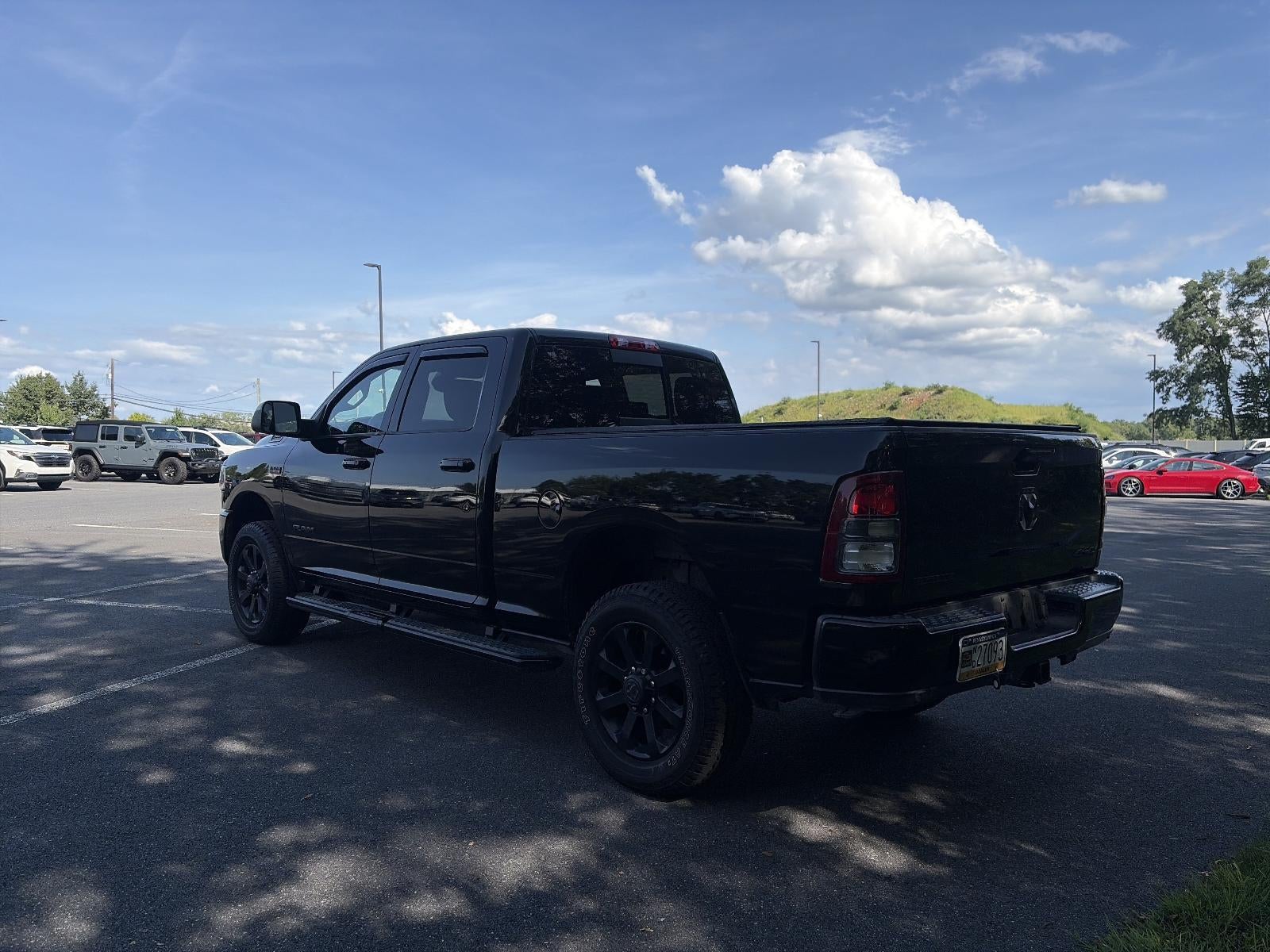 2019 RAM 3500 Big Horn 4x4 Crew Cab 6'4" Box