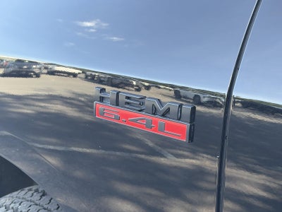 2019 RAM 3500 Big Horn 4x4 Crew Cab 6'4" Box