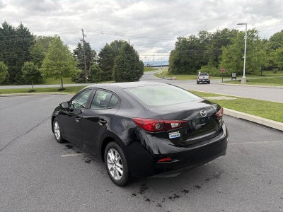 2018 Mazda Mazda3 4-Door Sport Auto