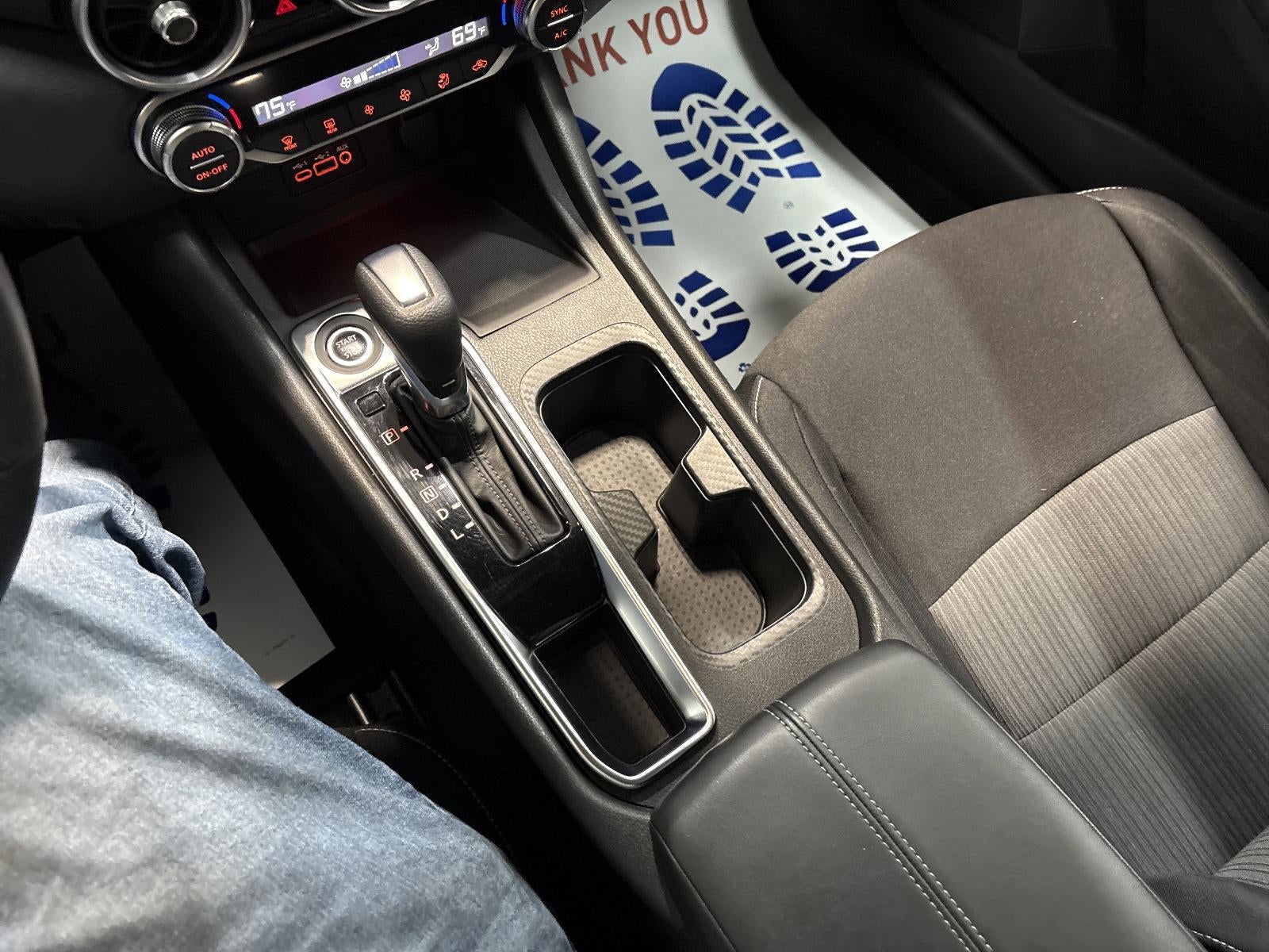 2020 Nissan Sentra SV CVT