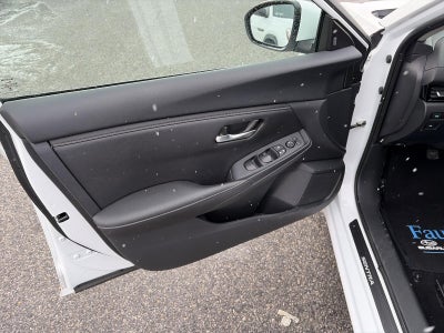 2024 Nissan Sentra SV CVT