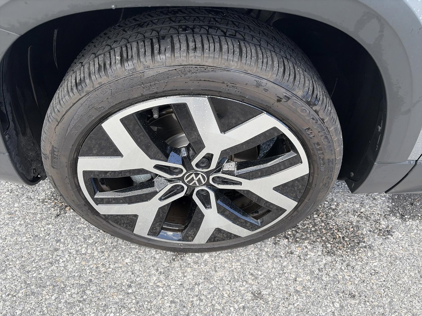 2023 Volkswagen Taos SEL 4MOTION *Ltd Avail*