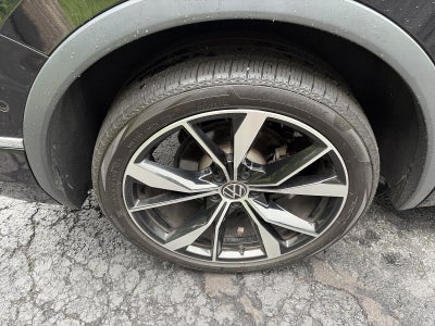 2024 Volkswagen Tiguan 2.0T SEL R-Line 4MOTION
