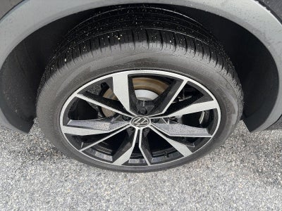 2024 Volkswagen Tiguan 2.0T SEL R-Line 4MOTION