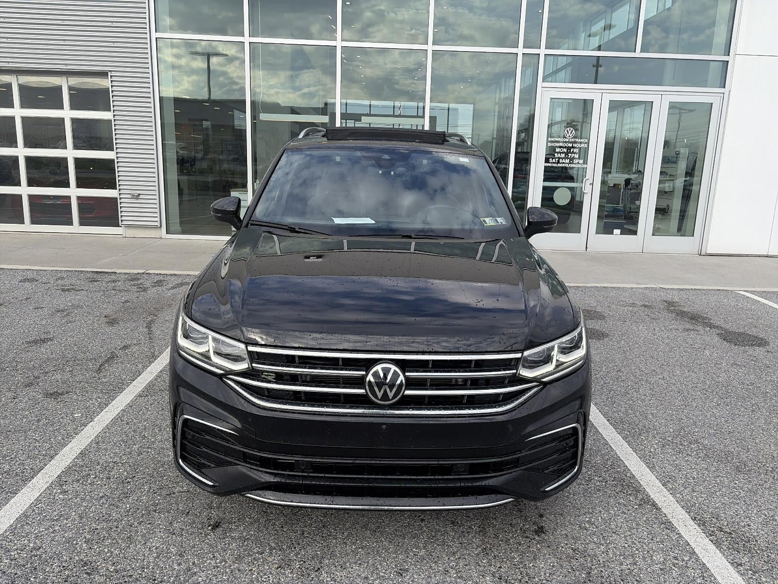 2024 Volkswagen Tiguan 2.0T SEL R-Line 4MOTION