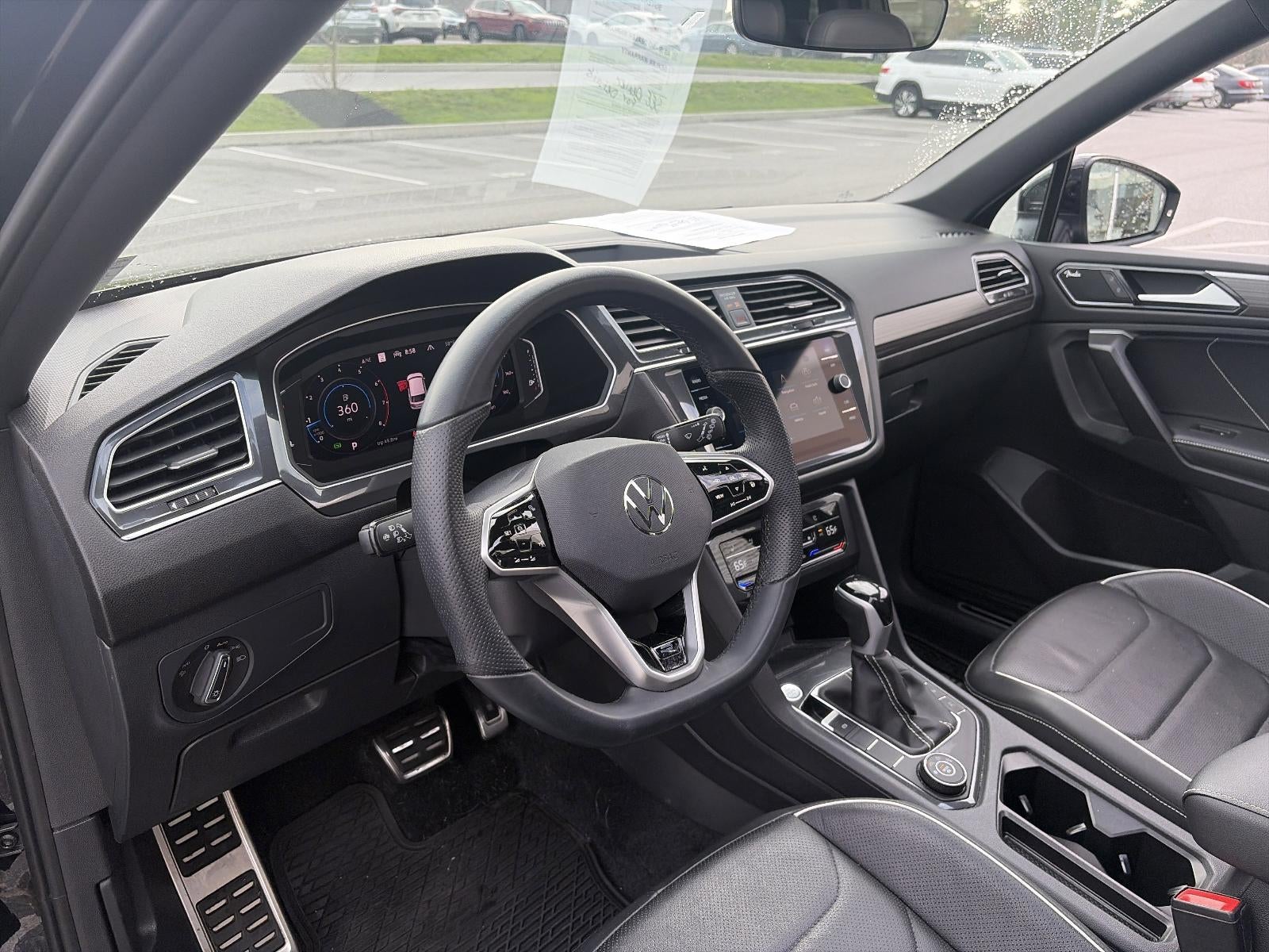 2024 Volkswagen Tiguan 2.0T SEL R-Line 4MOTION