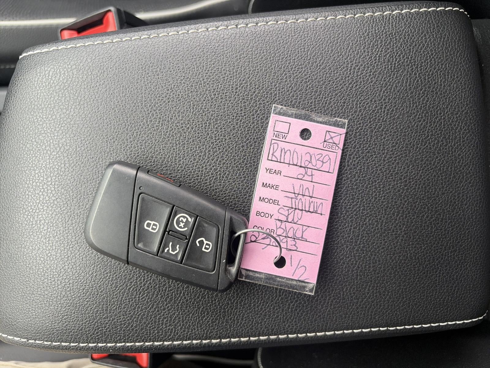 2024 Volkswagen Tiguan 2.0T SEL R-Line 4MOTION