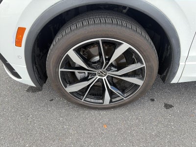 2024 Volkswagen Tiguan 2.0T SEL R-Line 4MOTION