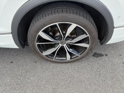 2024 Volkswagen Tiguan 2.0T SEL R-Line 4MOTION