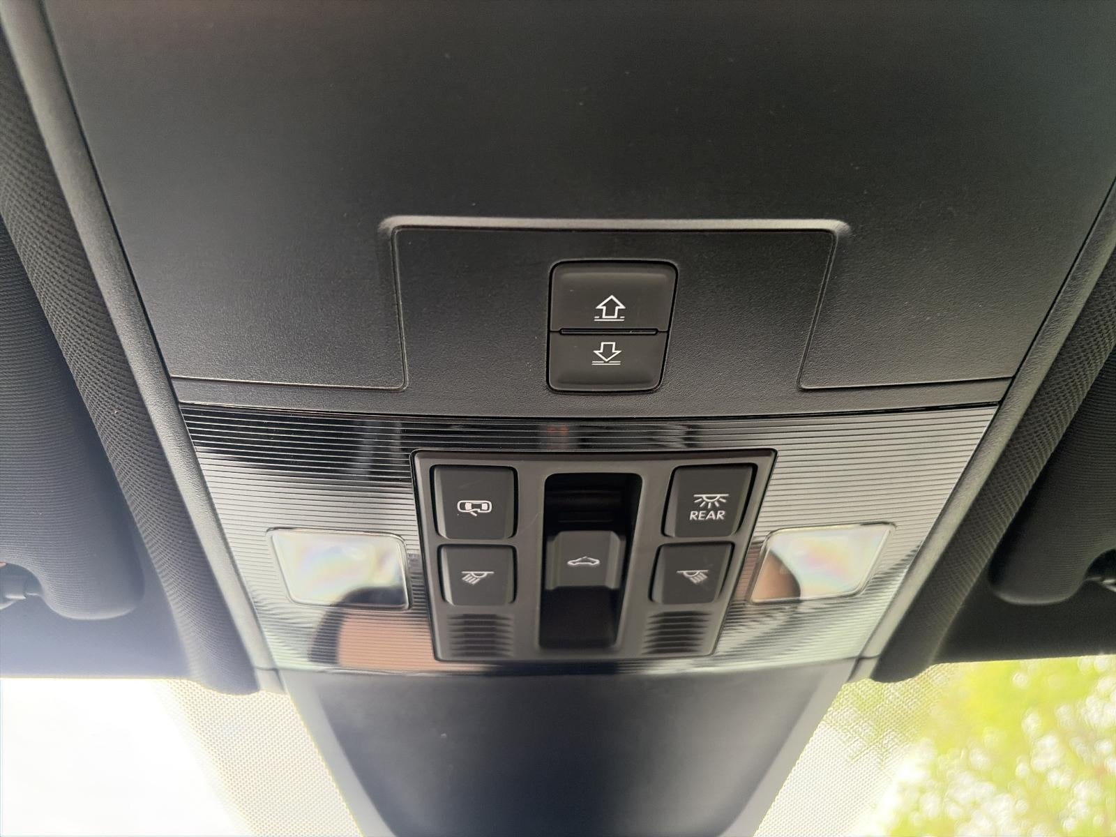 2024 Volkswagen Tiguan 2.0T SEL R-Line 4MOTION